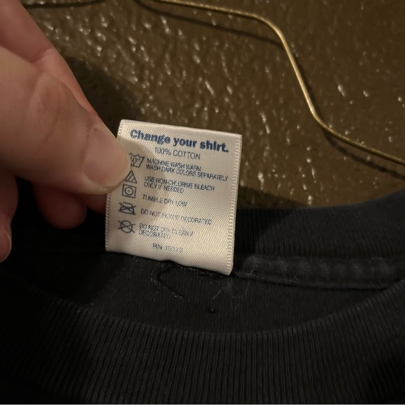 Black Long-sleeve Tee with Tiger on Front and Back, Size XL - Picture 4 of 5